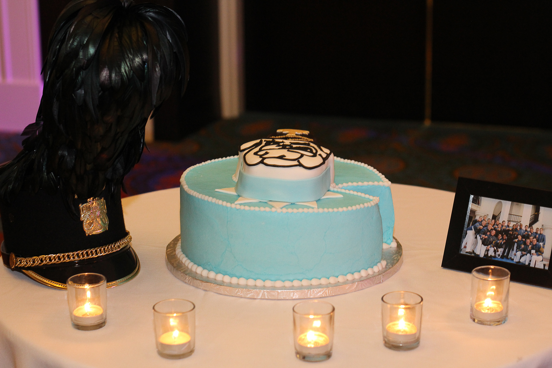 11 Photos of College Of Charleston Groom S Cakes