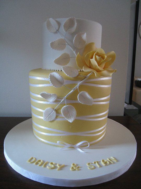 Elegant Two Tier Wedding Cakes