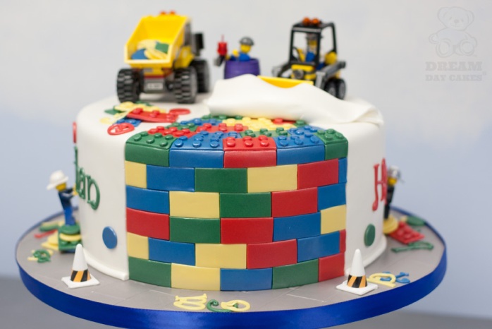 7 Photos of LEGO Party Cakes