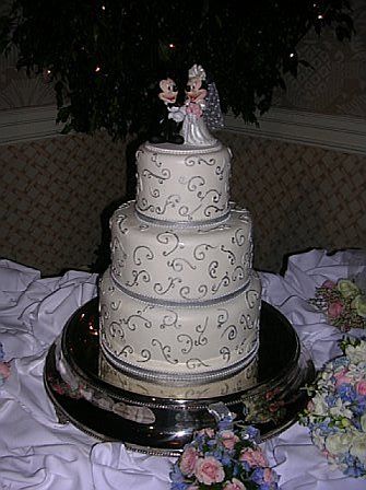 Mickey and Minnie Wedding Cake