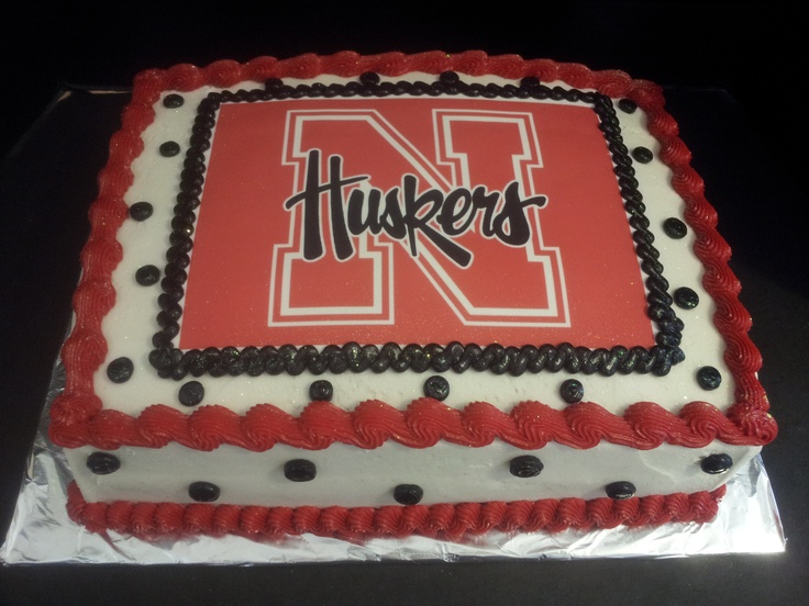 11 Photos of Husker Themed Cakes