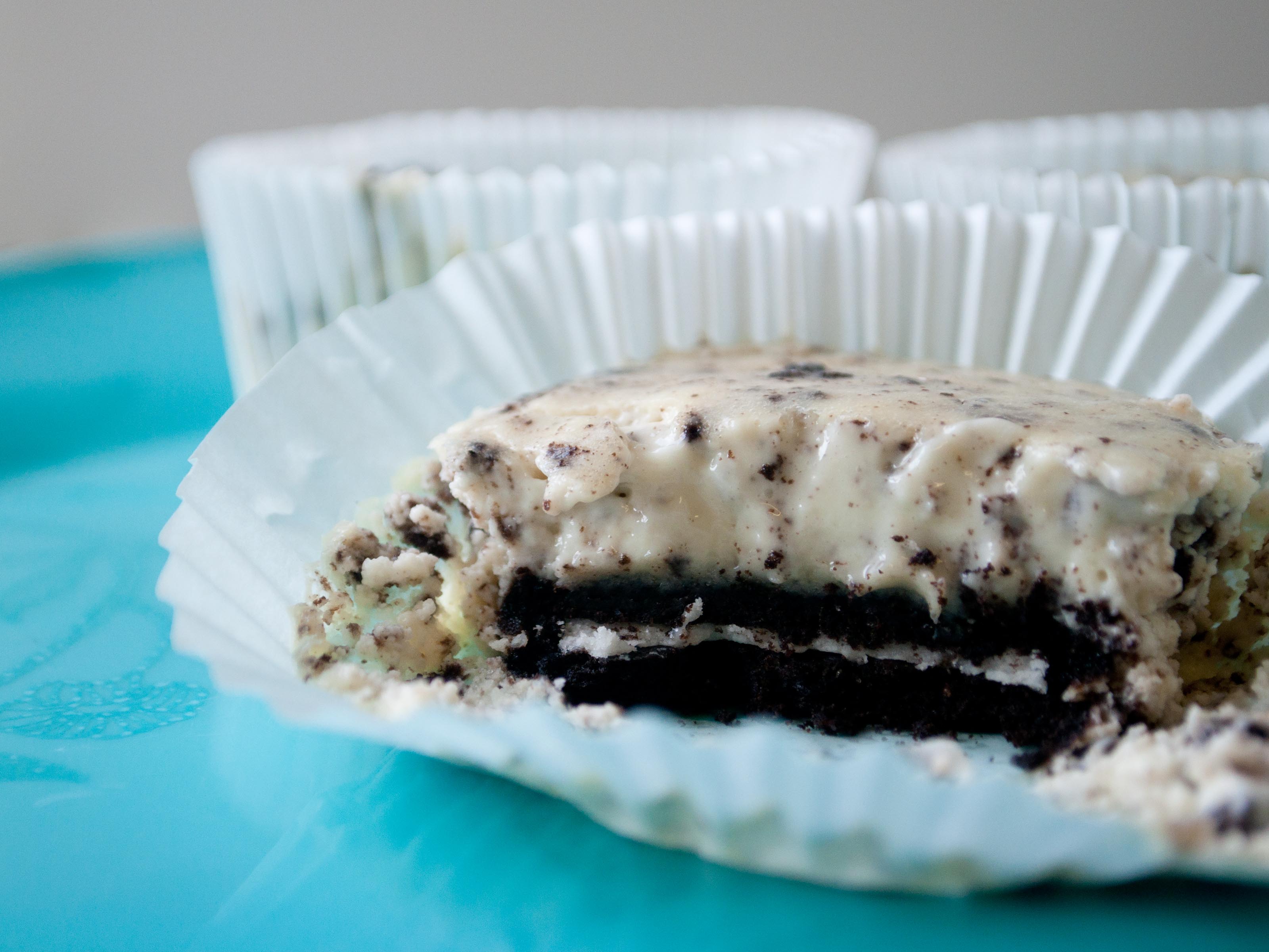 Oreo Cookie Mini Cheesecakes