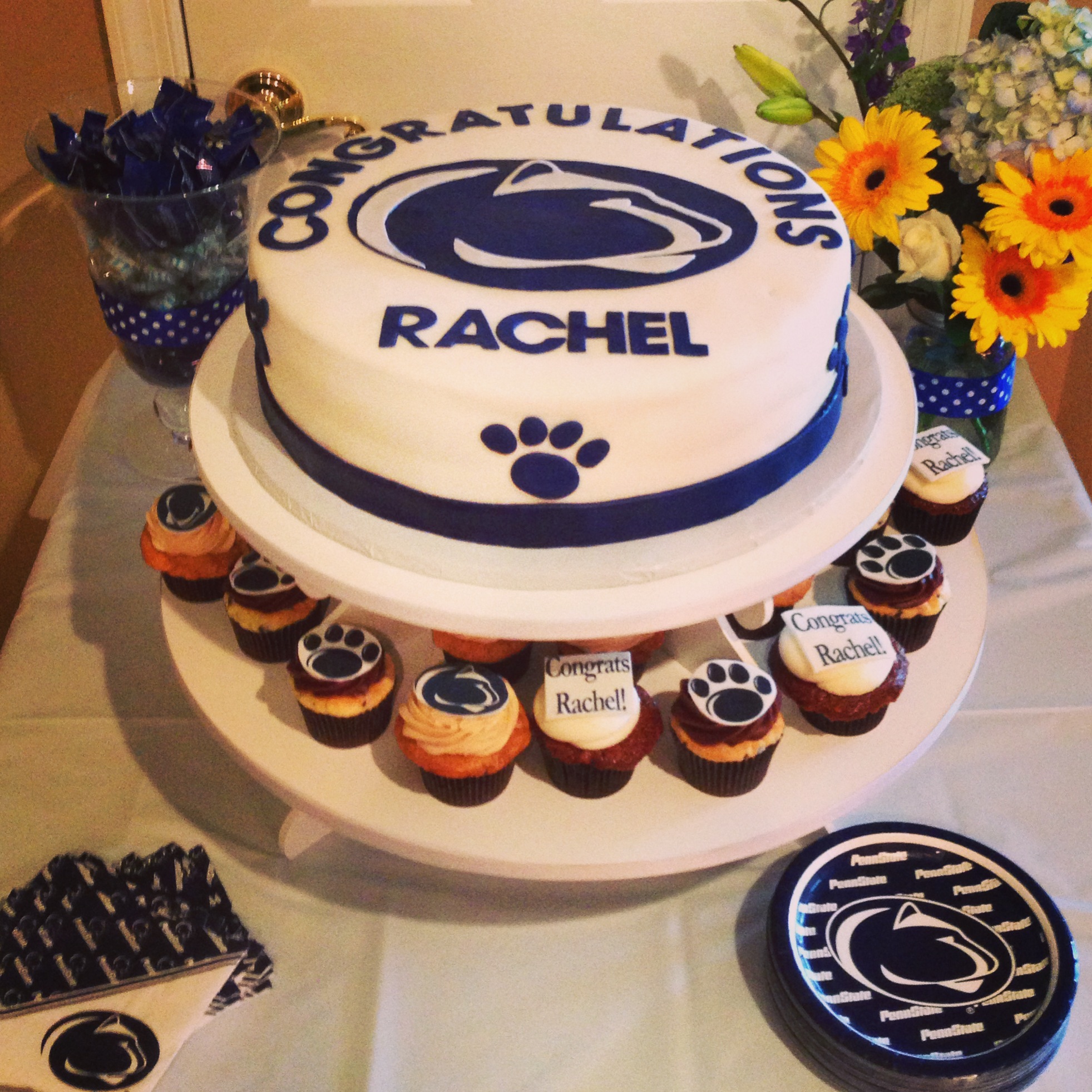 Penn State Lion Graduation Cake