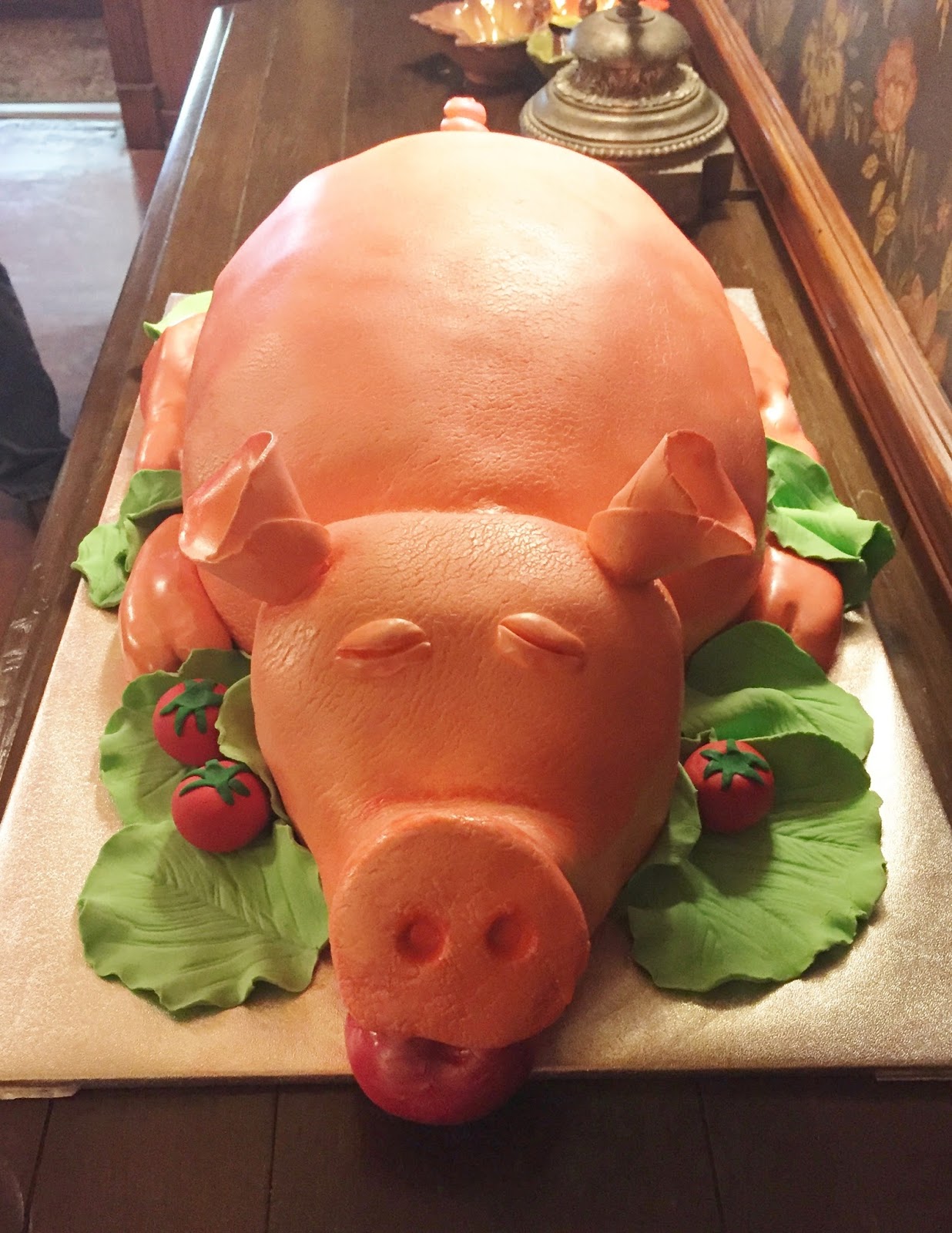 Pig Roast Wedding Cake