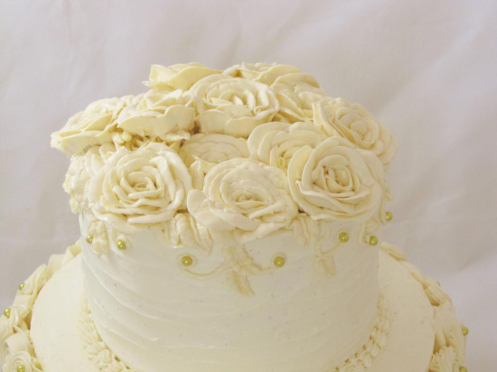 Piped Buttercream Wedding Cake