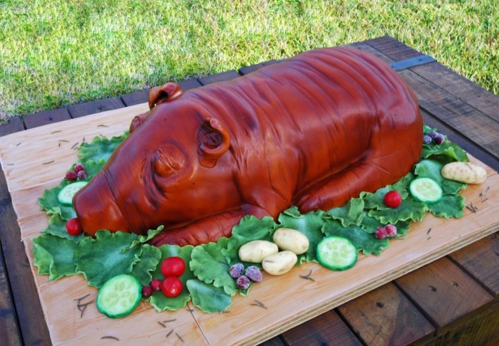 Roast Pig with Flowers