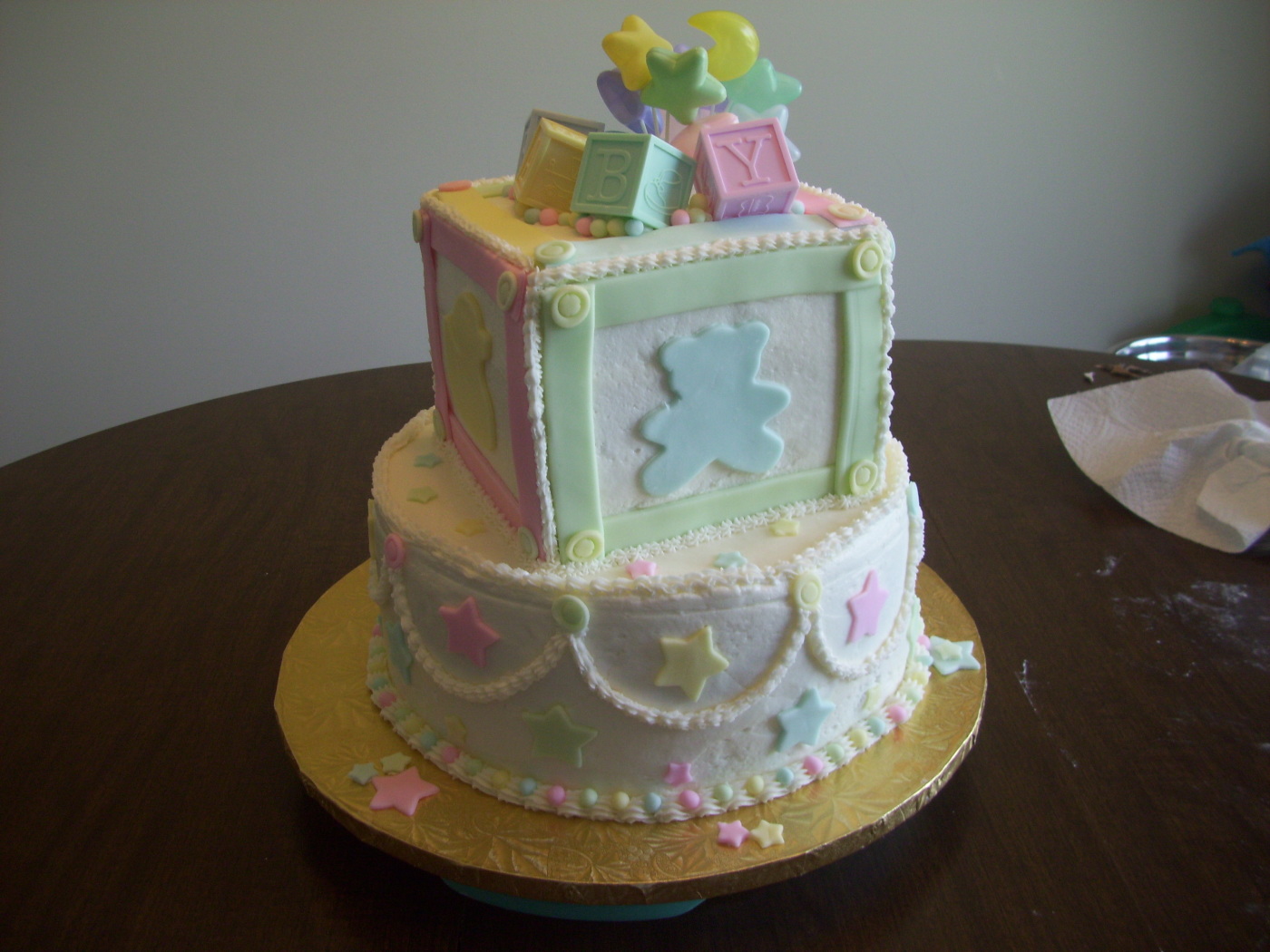 Round Baby Shower Cakes