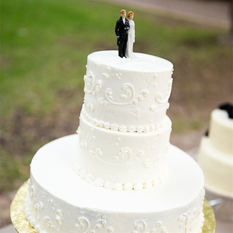 Round Buttercream Wedding Cakes