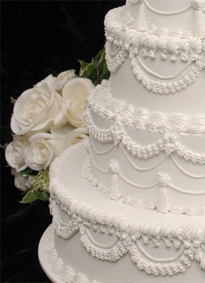 Traditional White Wedding Cake