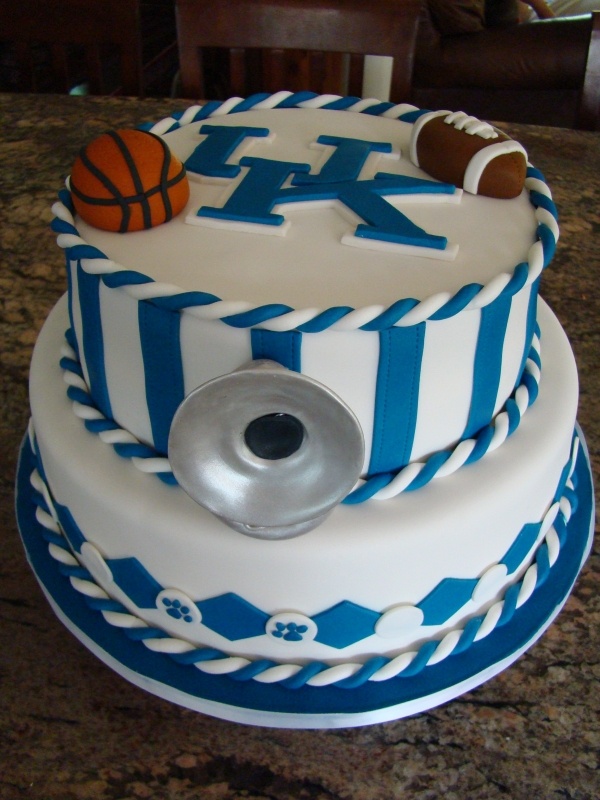 University of Kentucky Cake