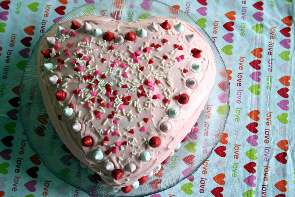 Valentine's Day Heart Cake Idea