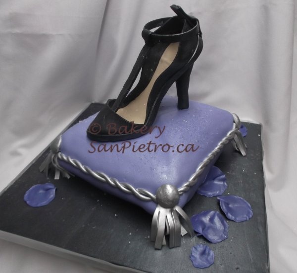 Birthday Cake Shaped Like a Shoe