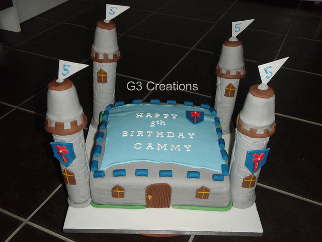 Boys Castle Birthday Cake