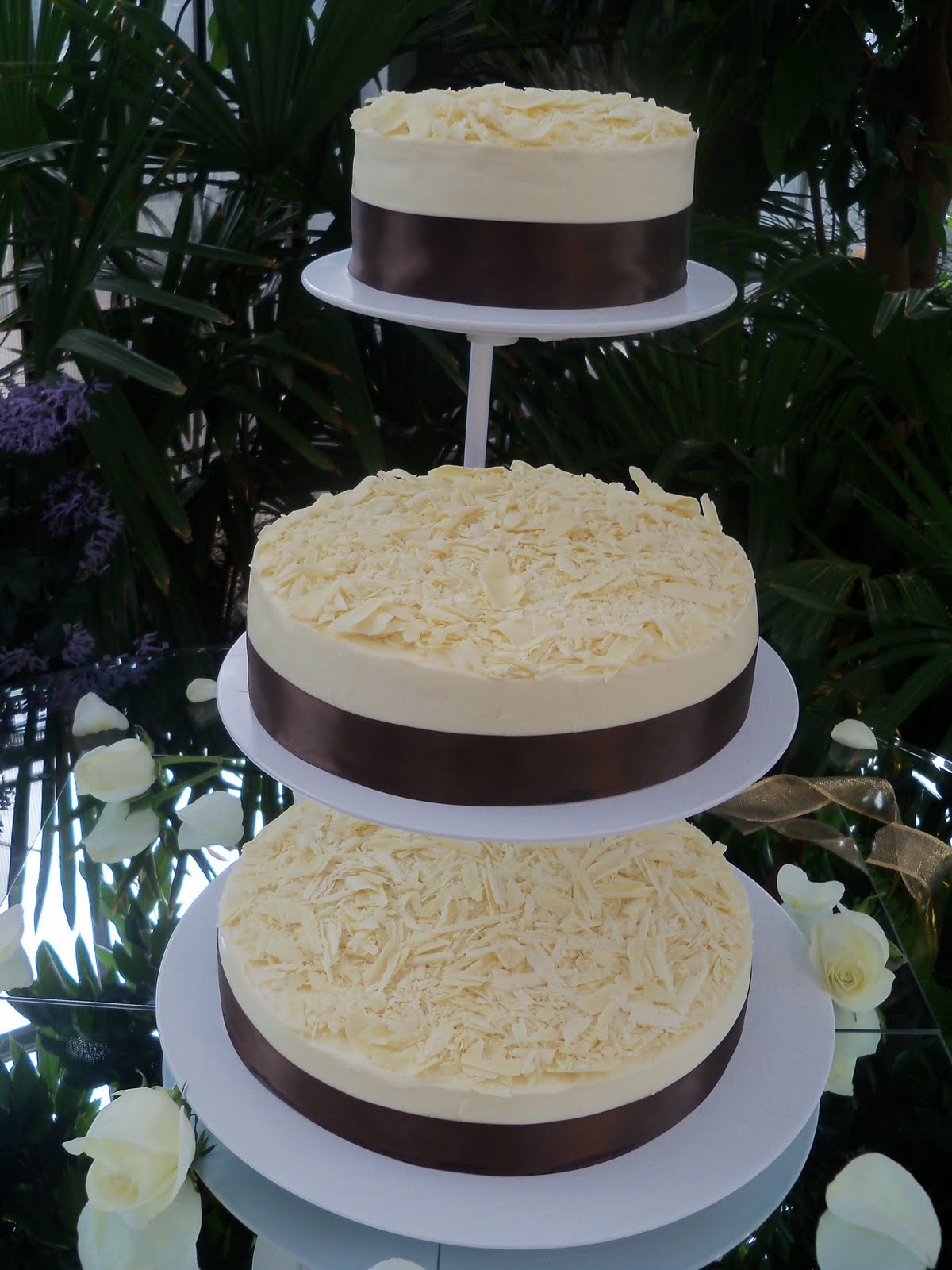 13 Photos of Cheesecakes As Wedding Cakes