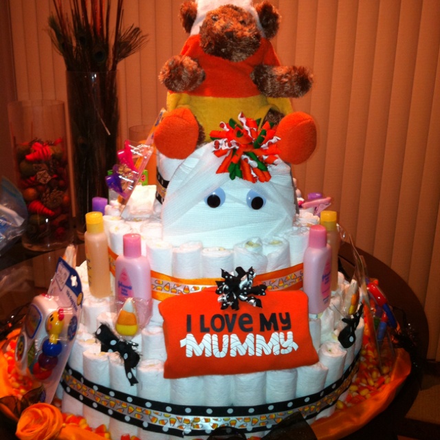 Halloween Baby Shower Diaper Cake