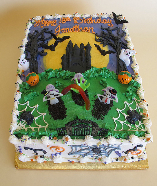 Halloween Haunted House Sheet Cake