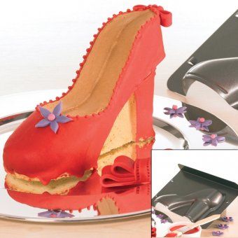 7 Photos of Cakes In The Shape Of Shoes