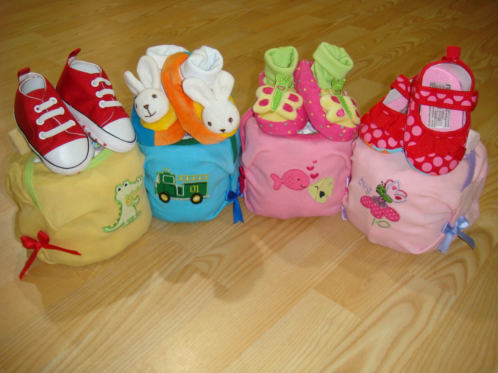 Mini Diaper Cakes