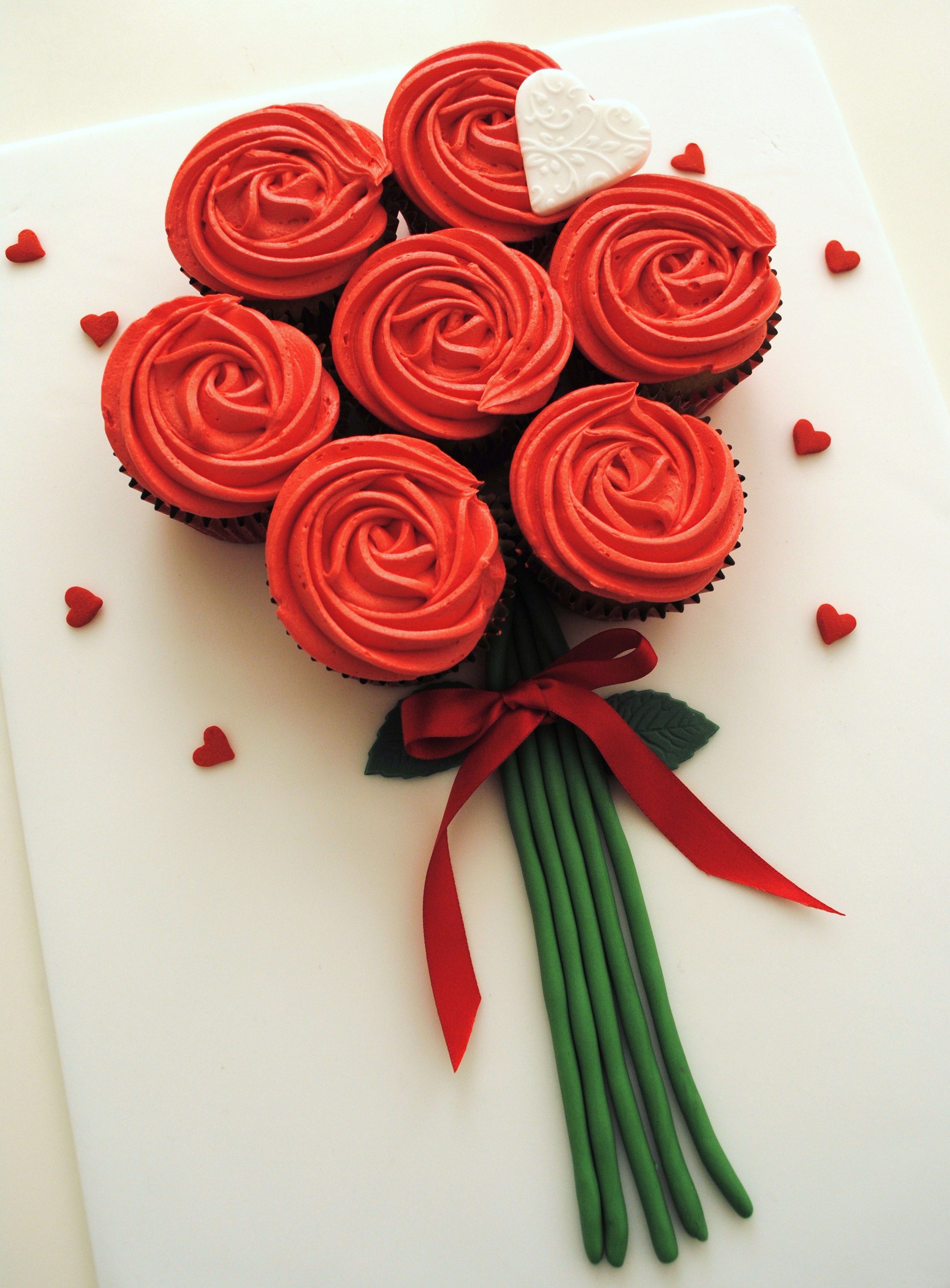 Valentine Cupcake Bouquet Ideas