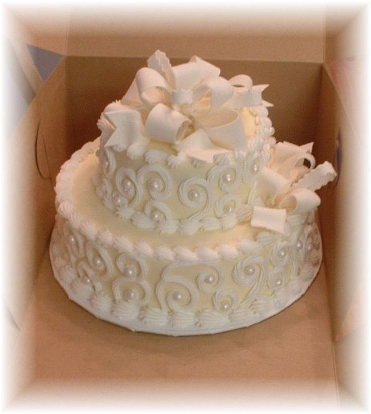 Wedding Anniversary Cake