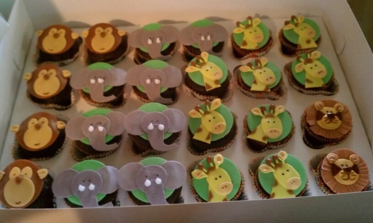 Animal Themed Baby Shower Cupcakes