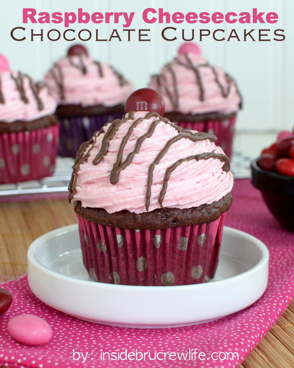 5 Photos of Dark Chocolate Raspberry Cheesecake Cupcakes