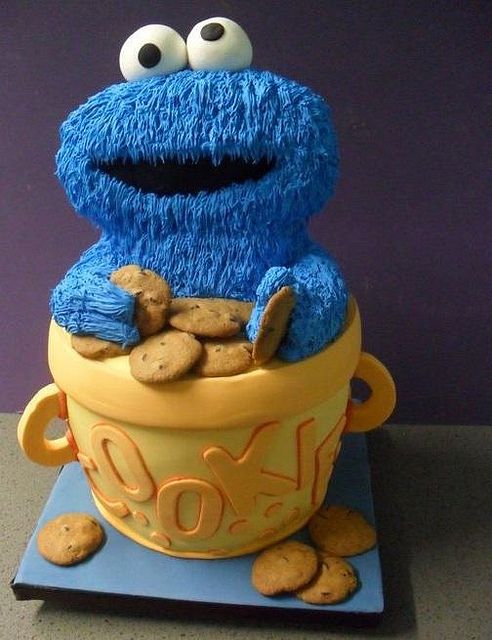 Cookie Monster Cake