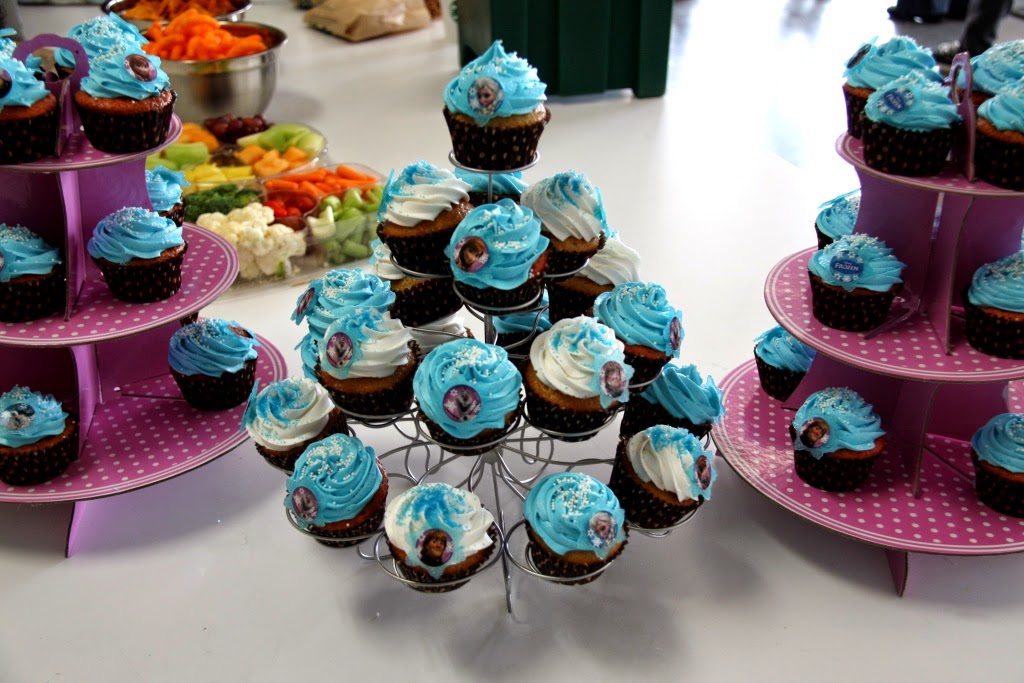 Disney Frozen Cupcakes