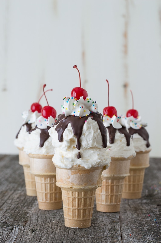 8 Photos of Cupcakes That Look Like Ice Cream Cones