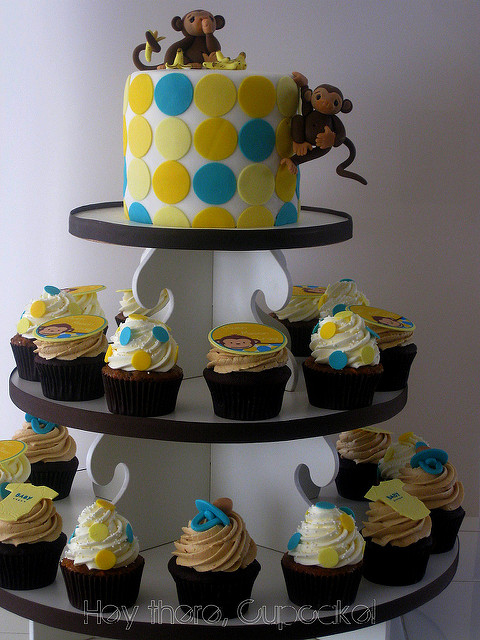 Monkey Baby Shower Cupcake Cake