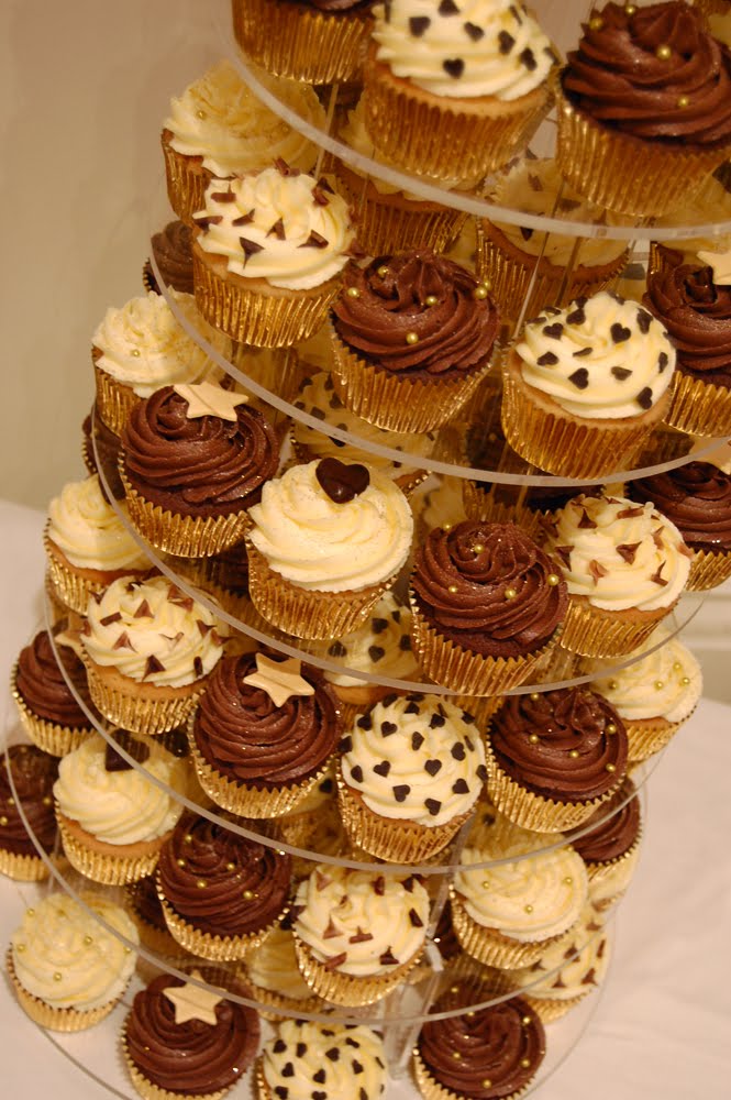 Orange and Gold Wedding Cake Cupcake Brown