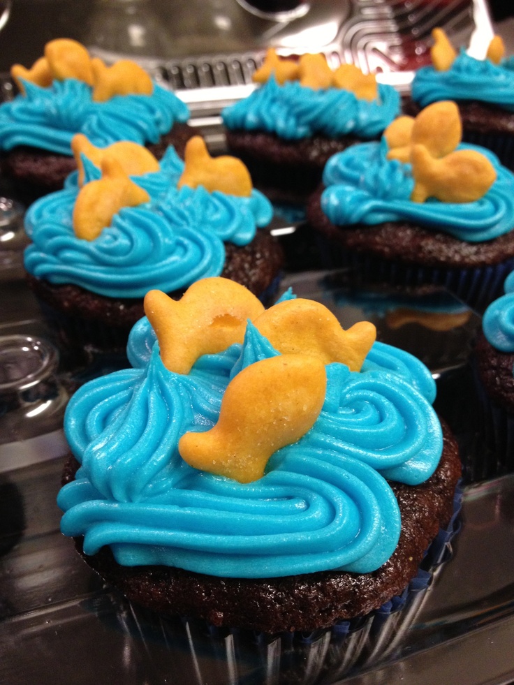 Swimming Party Cupcake Ideas