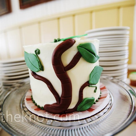 Tree Branch Wedding Cake