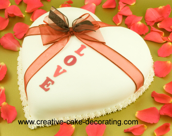 Valentine's Cake Decorating Idea