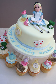 9 Photos of Alice In Wonderland Cakes By Tami