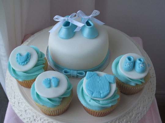 5 Photos of Baby Shower Mini Cakes