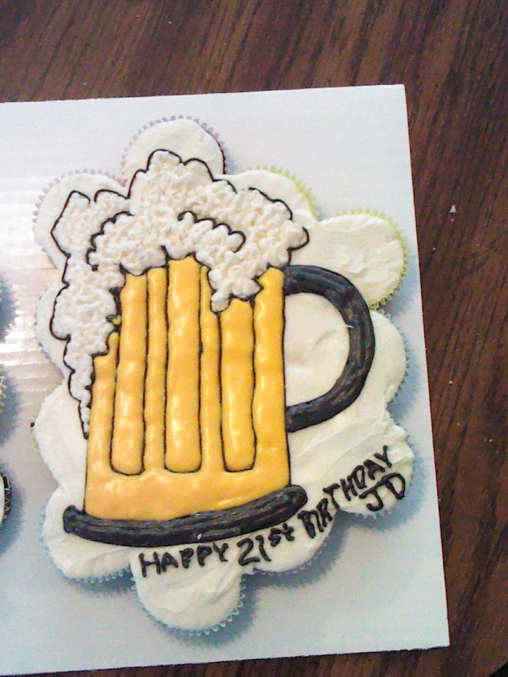 Beer Mug Cupcake Cake