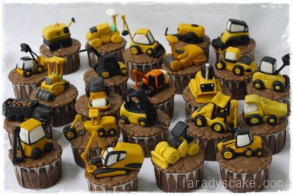 11 Construction Vehicle Cupcakes Photo Construction Cupcake Cake