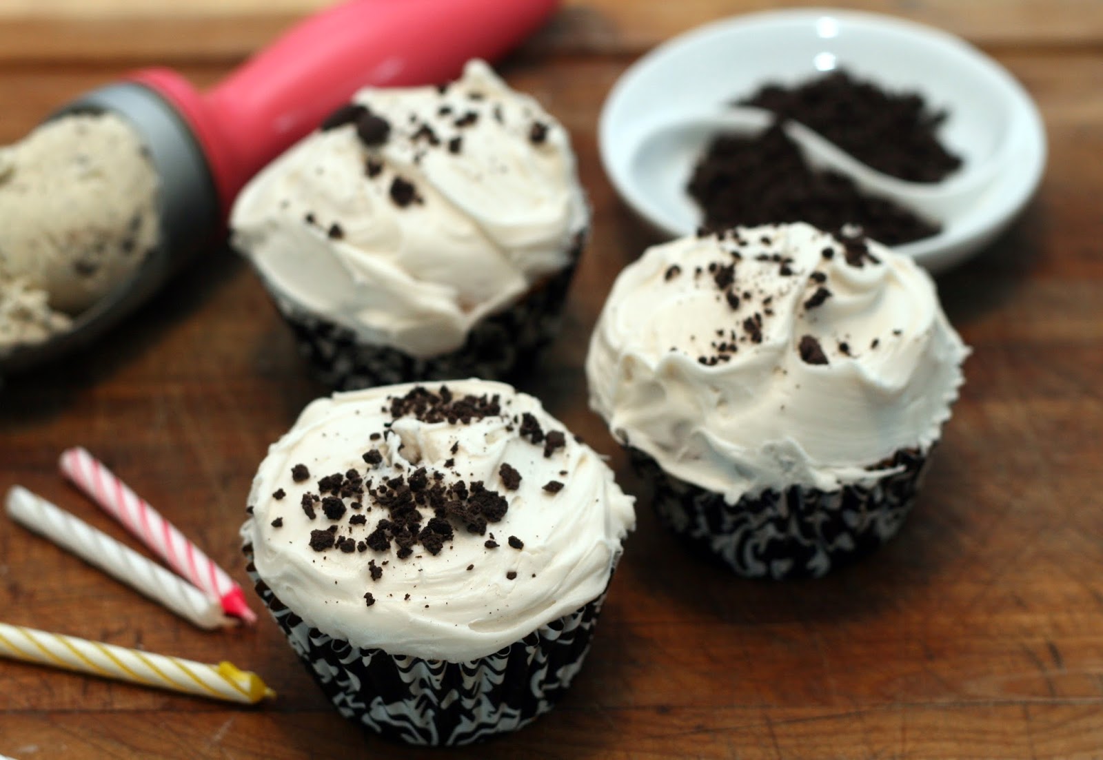 Cupcakes Cookies and Cream Ice Cream