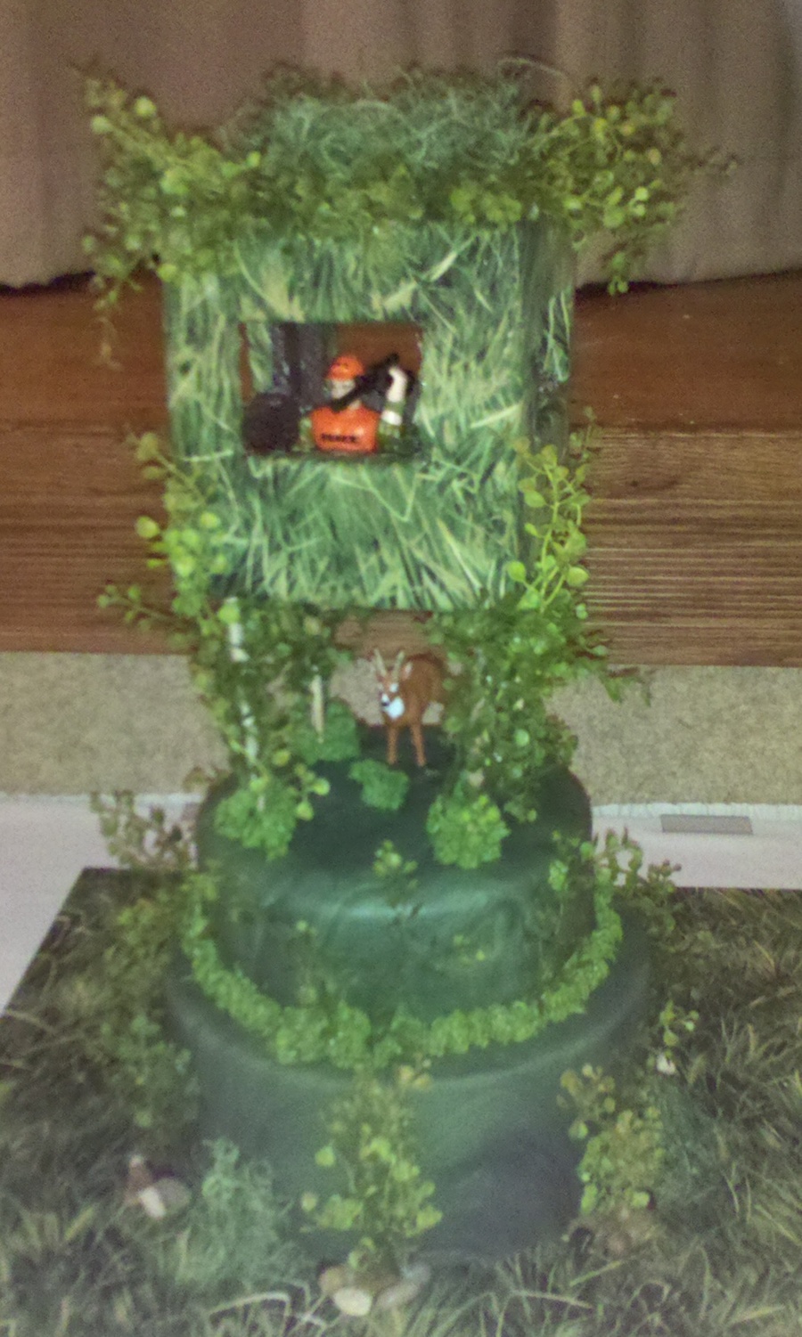 Deer Hunting Cake