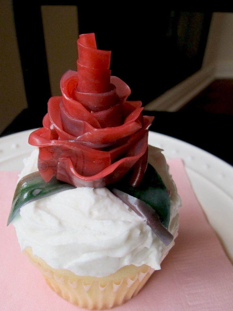 Fruit Roll Up Rose Cupcakes