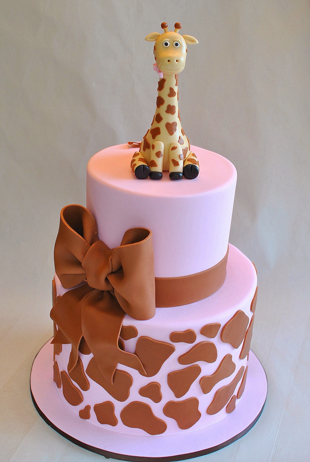 Giraffe Birthday Cake