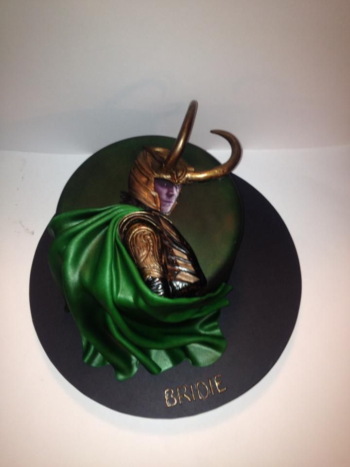 11 Photos of Loki Themed Cakes