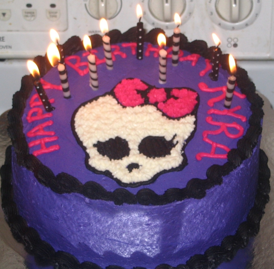 Monster High Cake