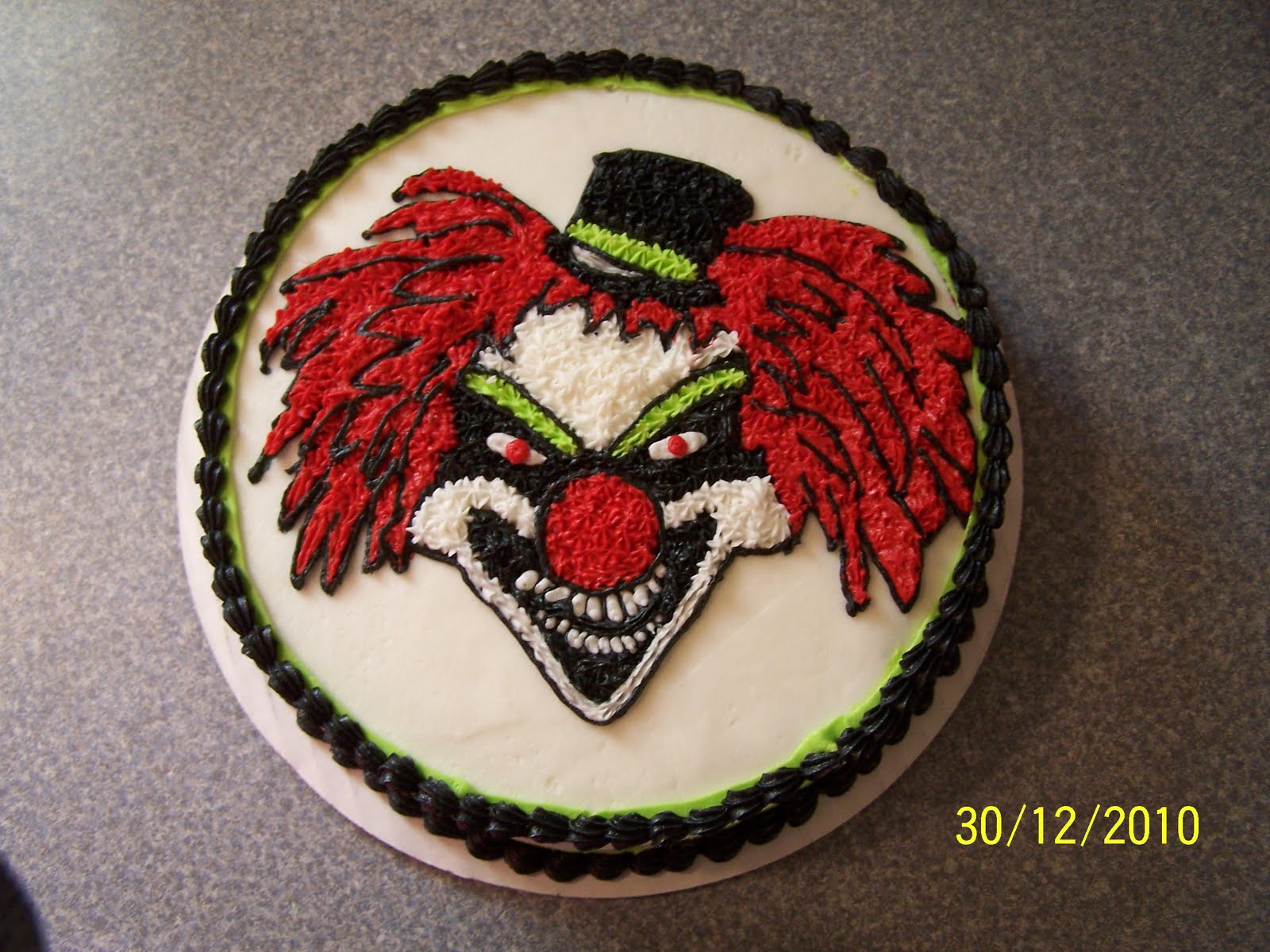 Scary Clown Birthday Cake