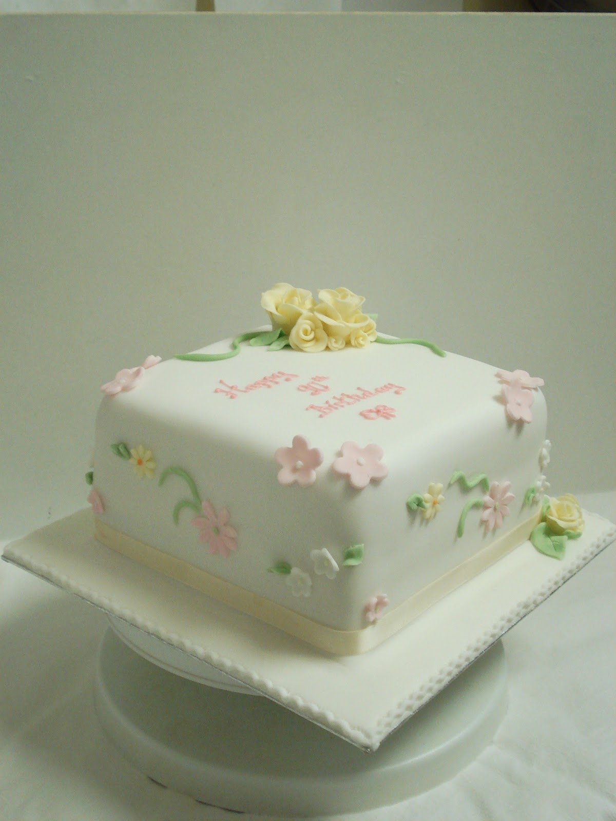 Square Cakes with Roses