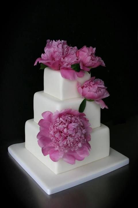 Square Wedding Cake Fresh Flowers