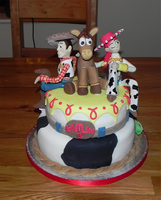 Toy Story Woody and Jessie Cake