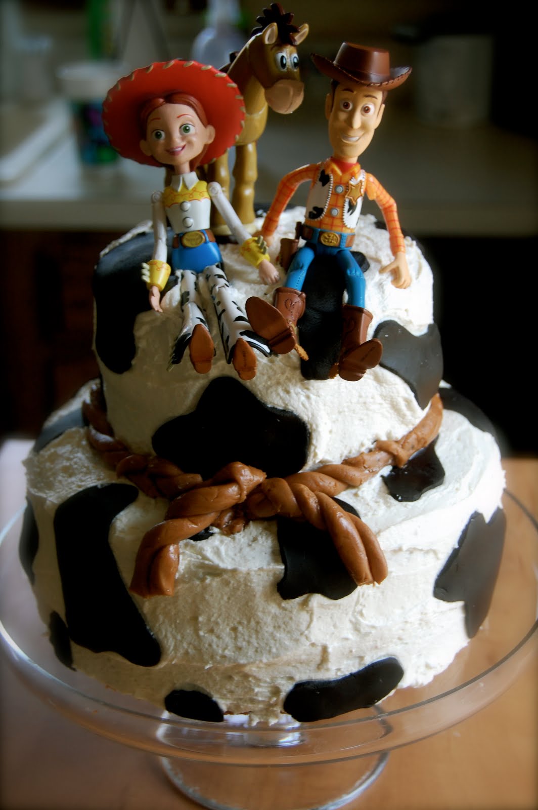 Toy Story Woody and Jessie Cake