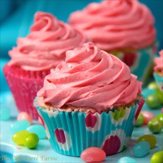 Vanilla Cupcakes with Strawberry Icing